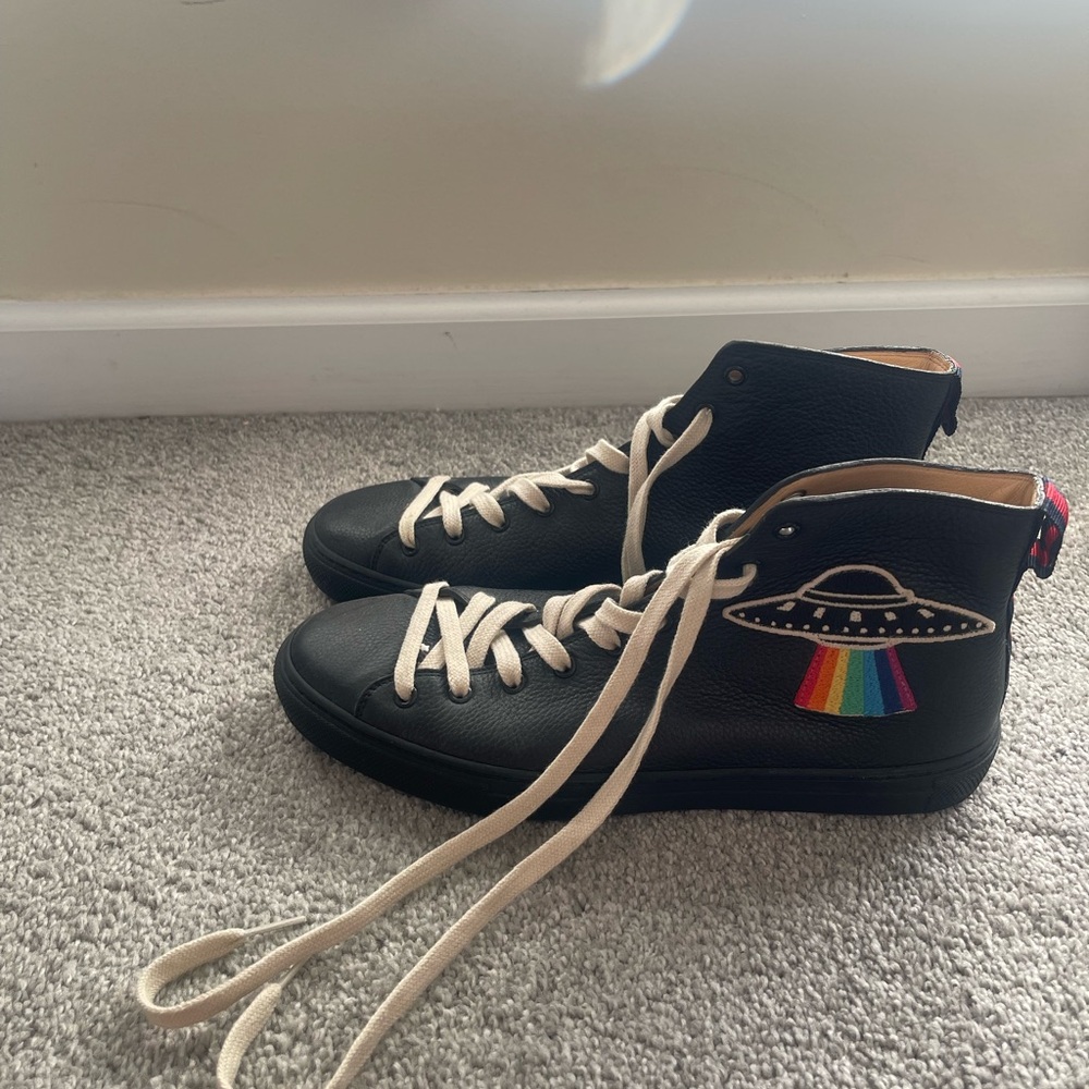 Gucci sneakers